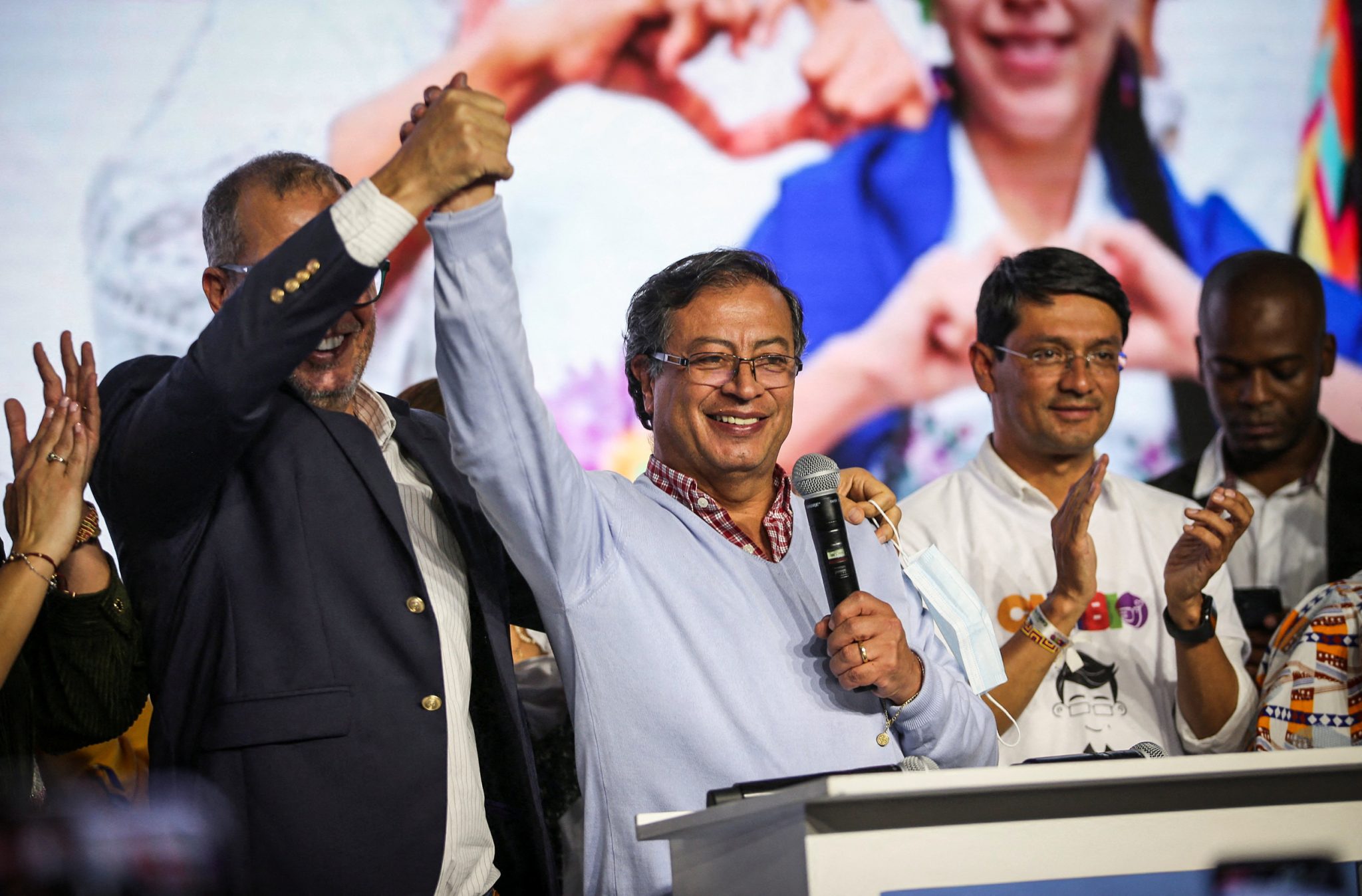 Colombia Decides Between Leftist Continuity and Right-Wing Reform