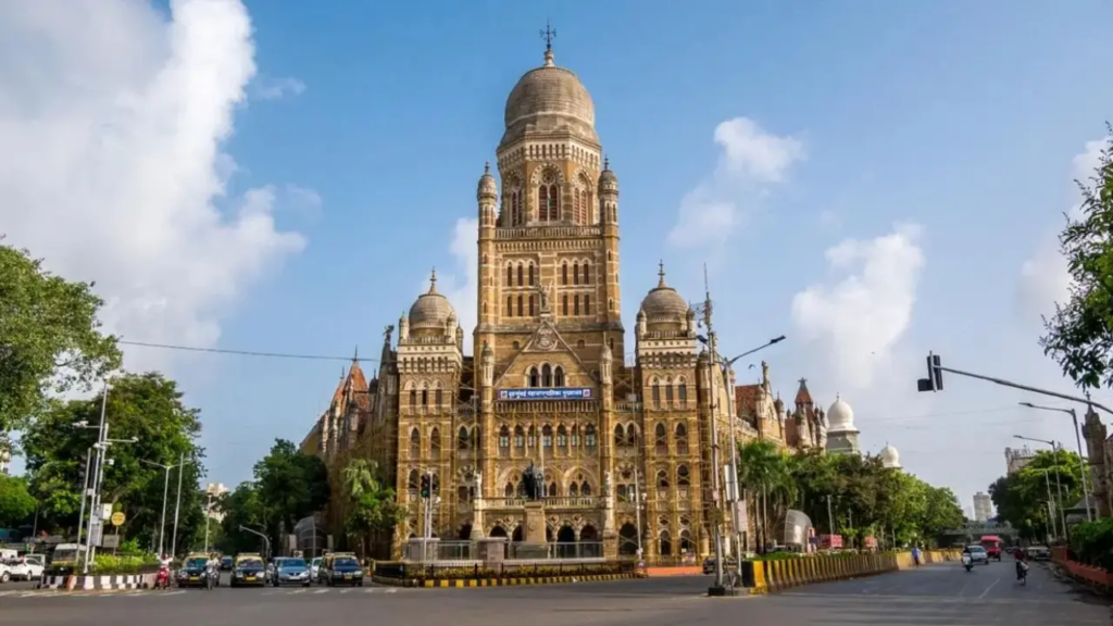 Survey tilts Mumbai’s Marathi vote towards Thackeray camp