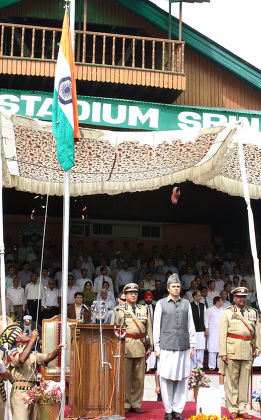Omar Abdullah separates INDIA bloc from vote theft claims