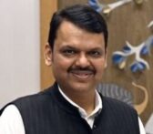 Fadnavis halts minority status approvals