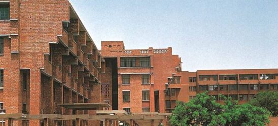 JNU protest march clashes with police injure students