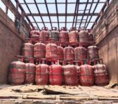 Stranded LPG carriers resume Hormuz transit