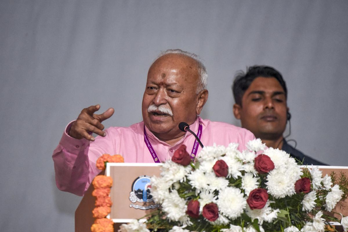 Bhagwat urges unity beyond caste and language