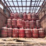 Stranded LPG carriers resume Hormuz transit